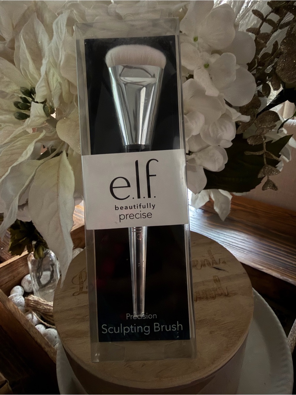 NEW elf Beautifully Precise Sculpting Brush